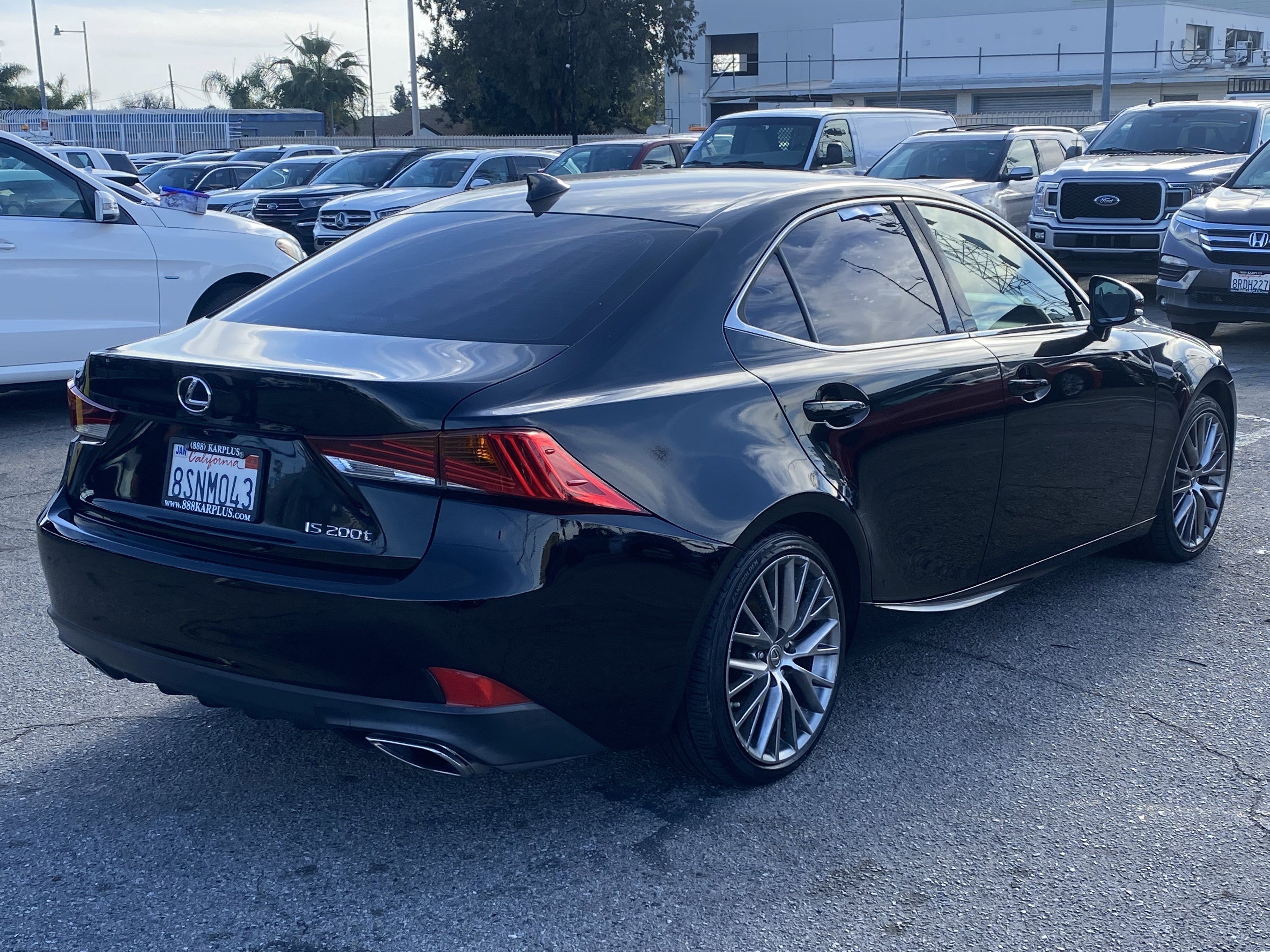 Used 2017 Lexus IS 200t F Sport image 7