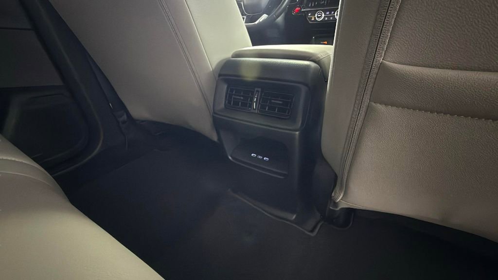 Used 2025 Honda CR-V EX-L image 30