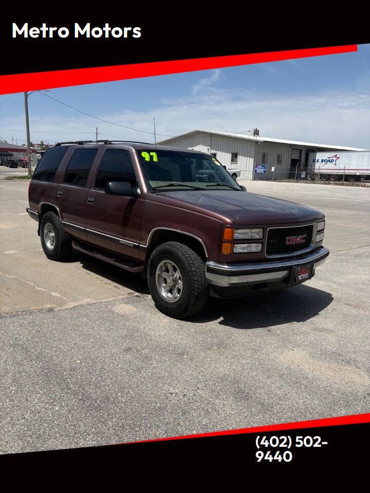 Used 1997 GMC Yukon 4WD 4-Door w/ Marketing Opt Pkg 4 image 1