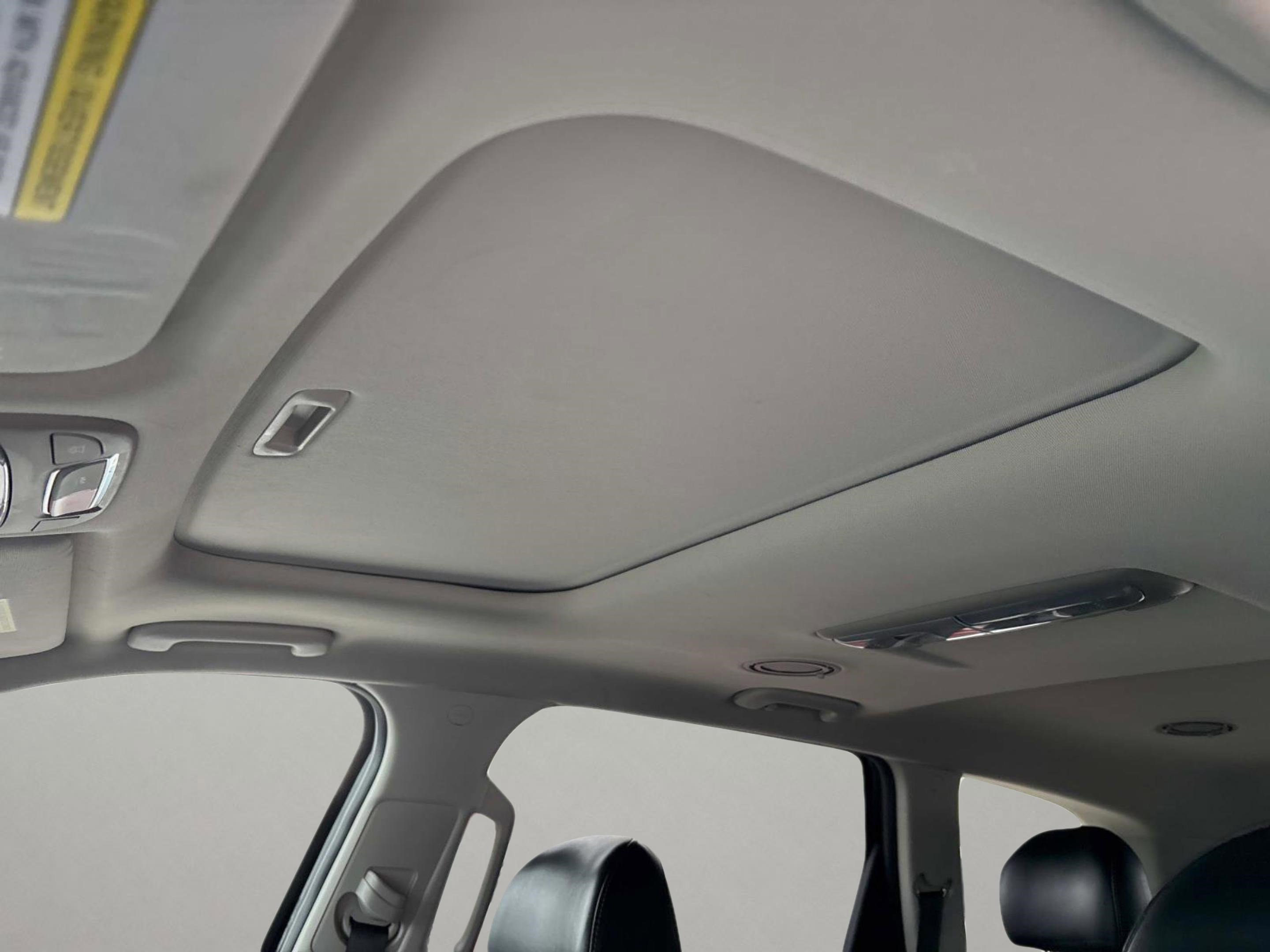 Used 2024 Kia Telluride S w/ S Sunroof Package image 30