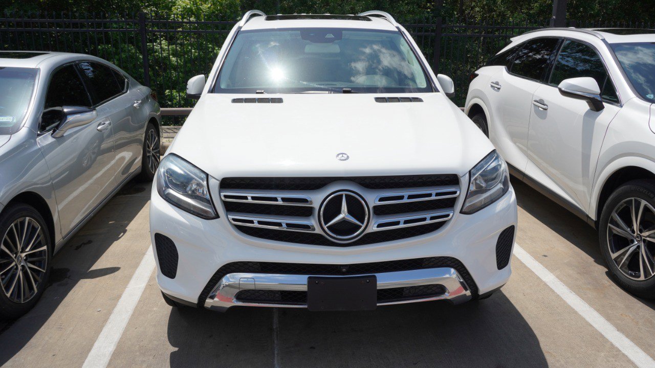 Used 2017 Mercedes-Benz GLS 450 4MATIC image 3
