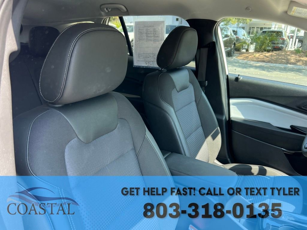 Used 2025 Chevrolet Trax LT image 25