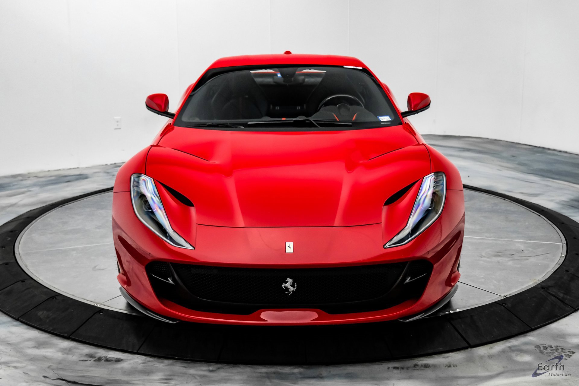 Used 2018 Ferrari 812 Superfast image 29