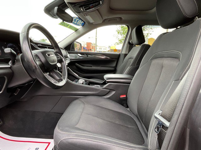 Used 2022 Jeep Grand Cherokee L Laredo w/ Luxury Tech Group I image 26
