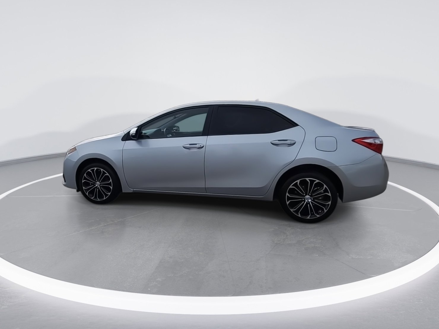 Used 2016 Toyota Corolla S image 5