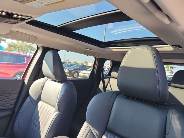 New 2026 Mitsubishi Outlander SEL image 21