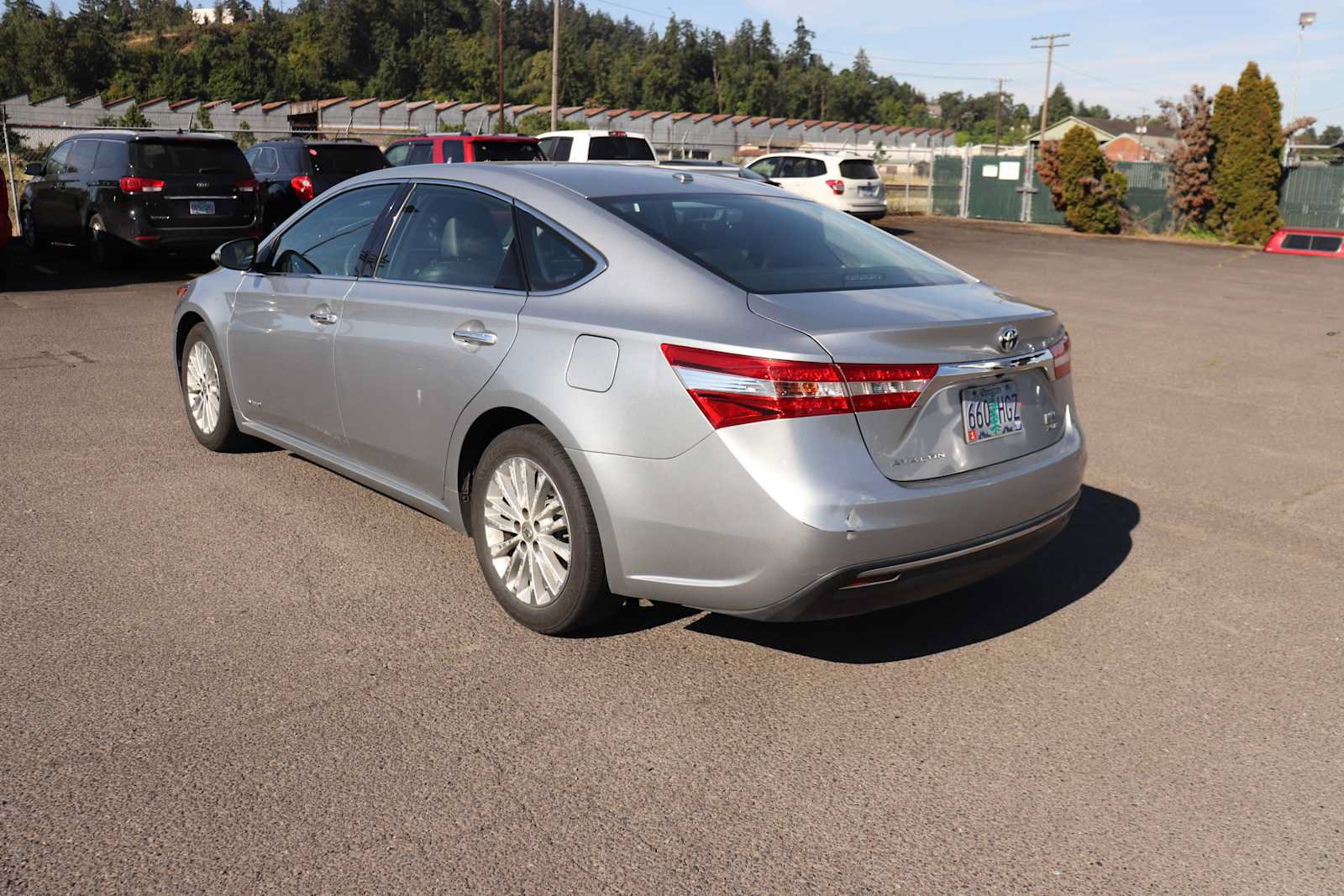 Used 2015 Toyota Avalon XLE Touring FWD image 7