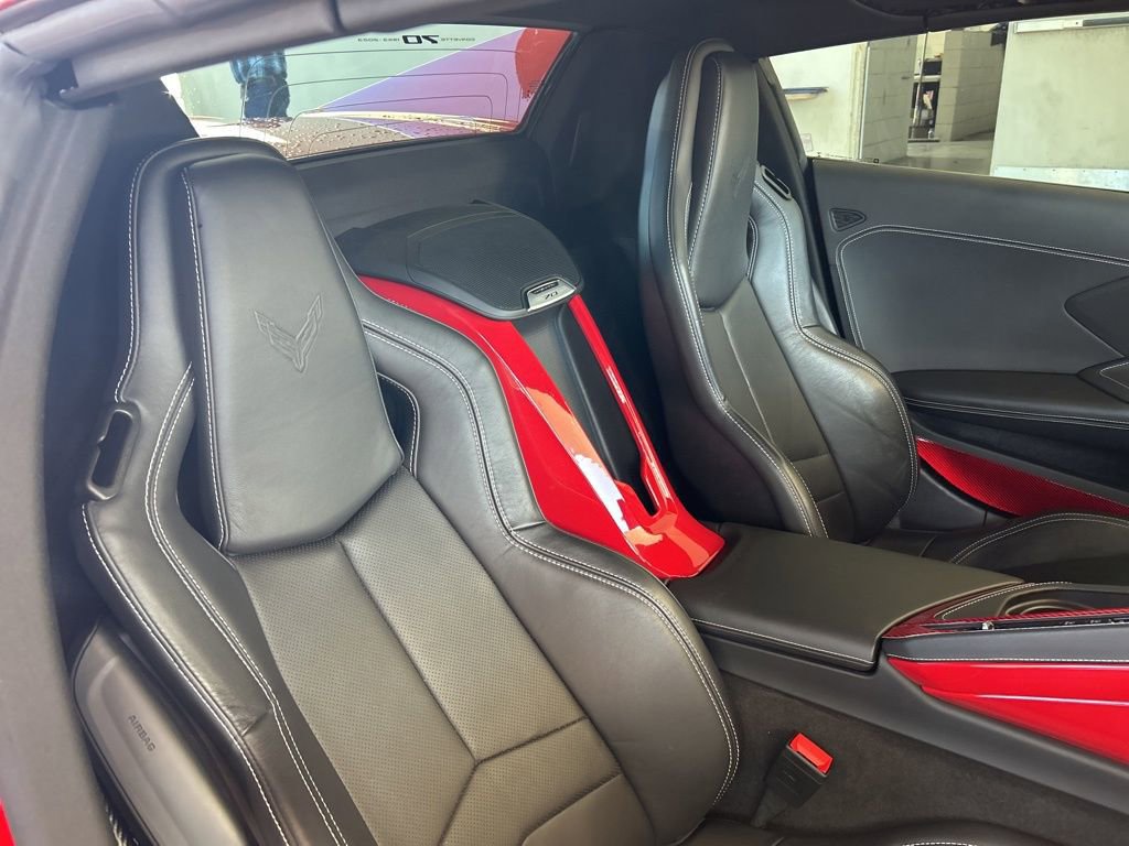 Used 2023 Chevrolet Corvette Stingray Convertible w/ Z51 Performance Package image 24