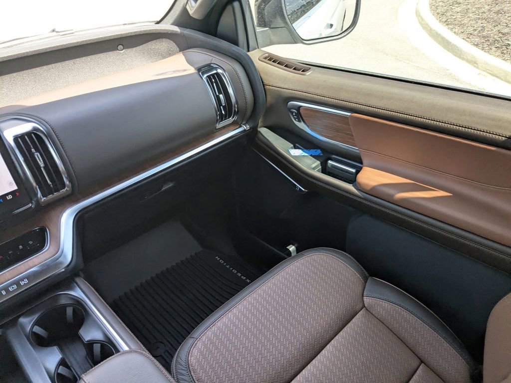New 2026 Ford Expedition King Ranch AWD/4WD image 19