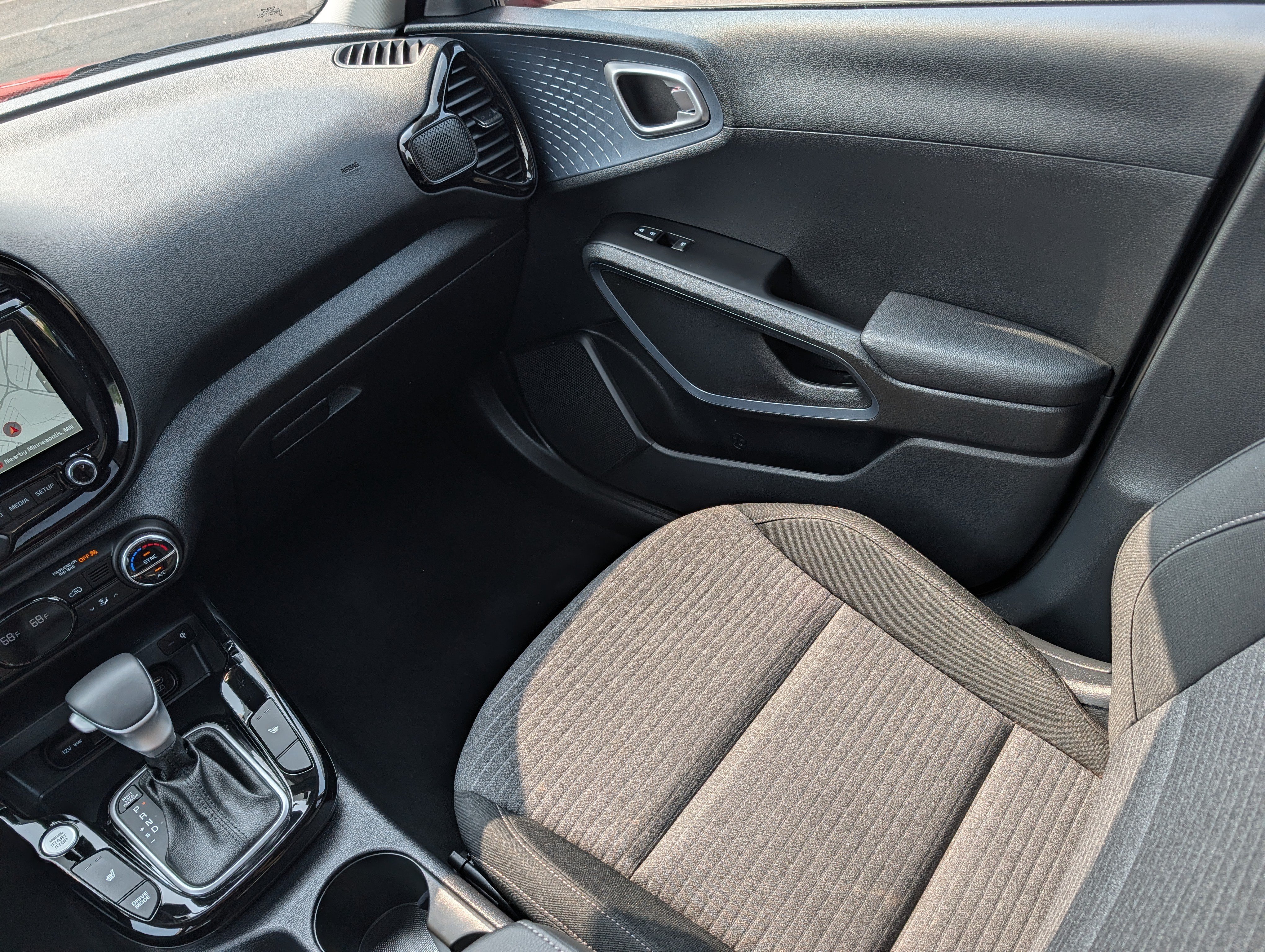 Certified 2024 Kia Soul EX FWD image 11