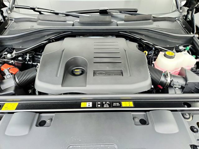 Certified 2025 Land Rover Range Rover Sport SE AWD/4WD image 33