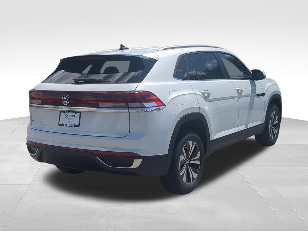 New 2026 Volkswagen Atlas Cross Sport SE FWD image 3