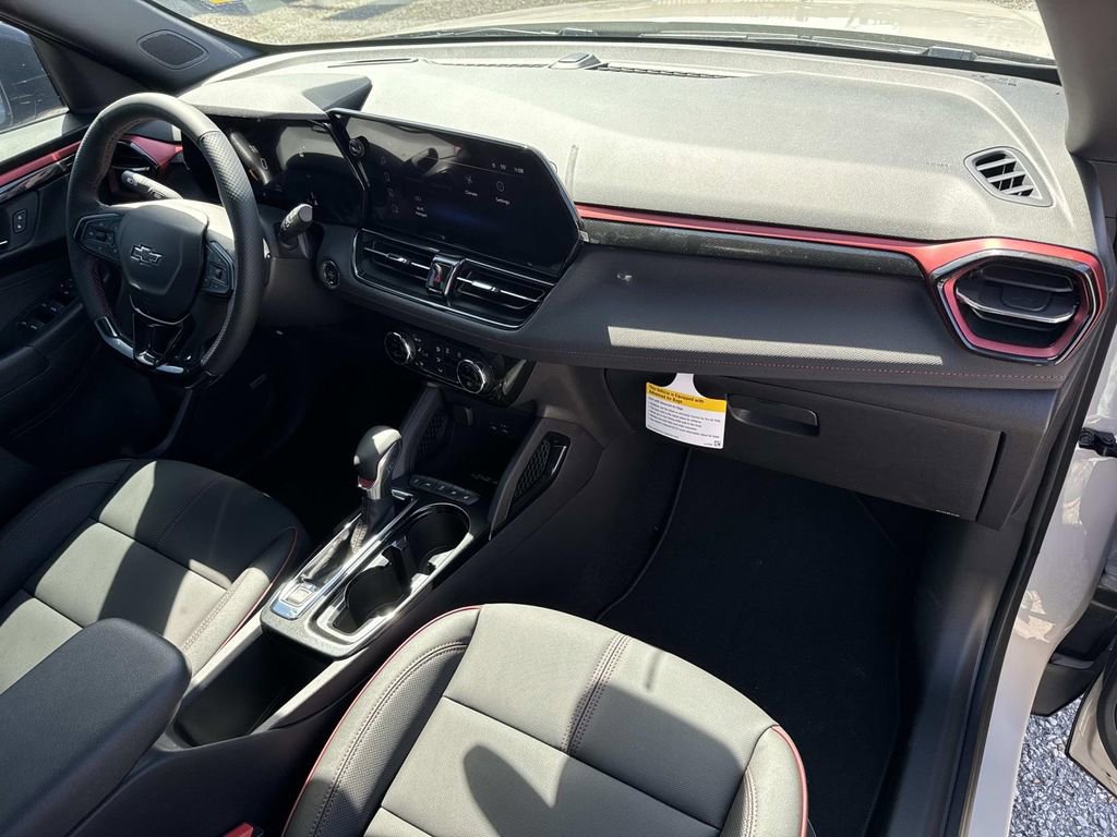 New 2026 Chevrolet TrailBlazer RS w/ Convenience Package FWD image 12
