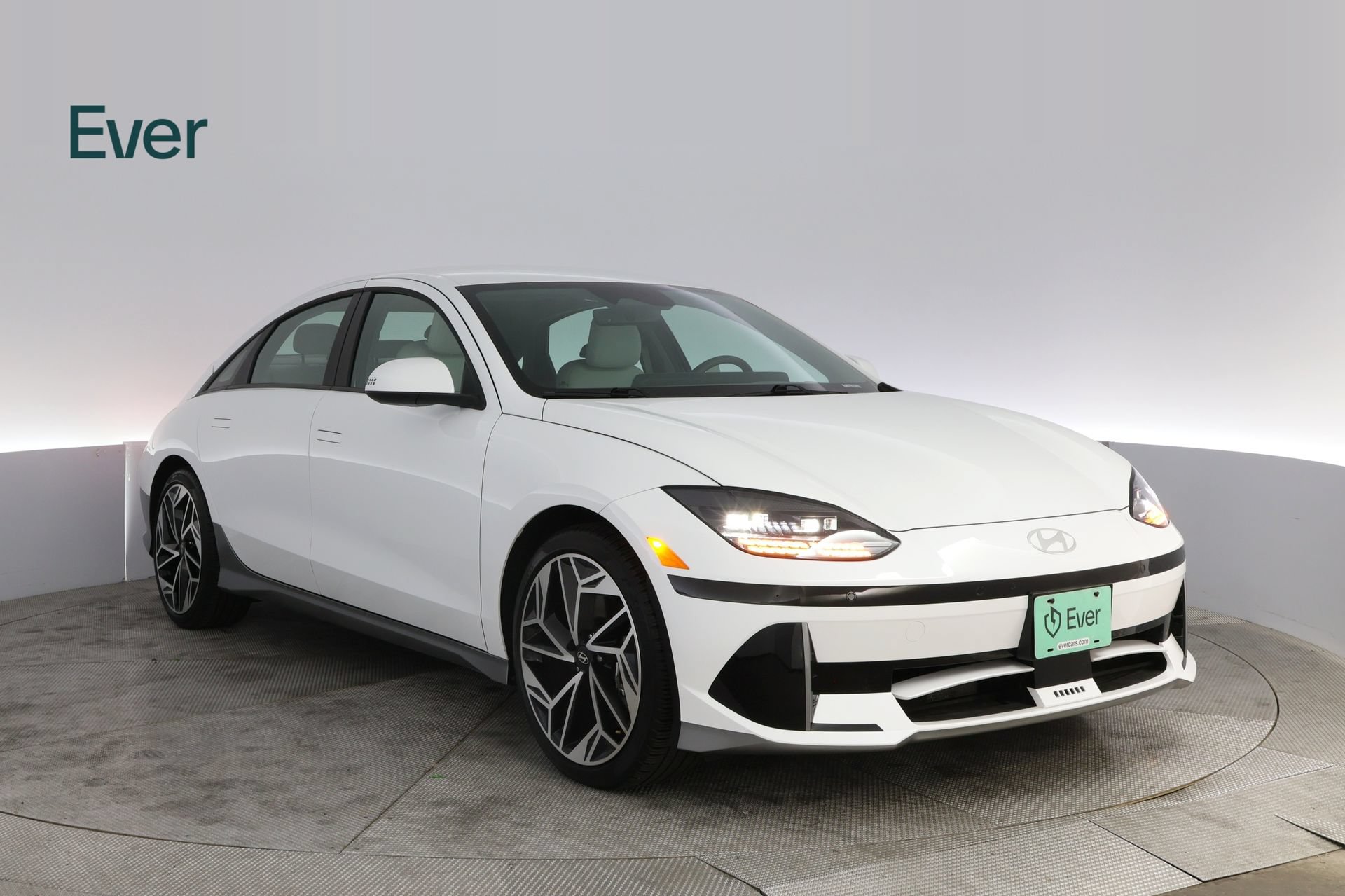Used 2024 Hyundai Ioniq 6 SEL RWD image 13