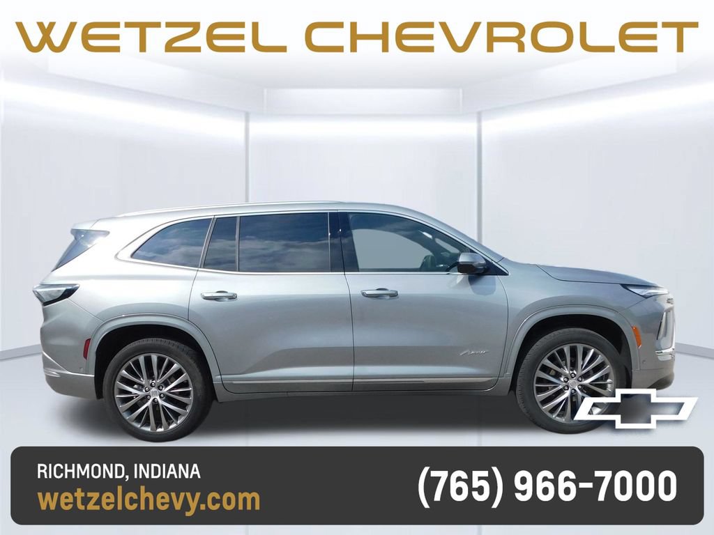 Used 2025 Buick Enclave Avenir w/ Super Cruise Package AWD/4WD image 2