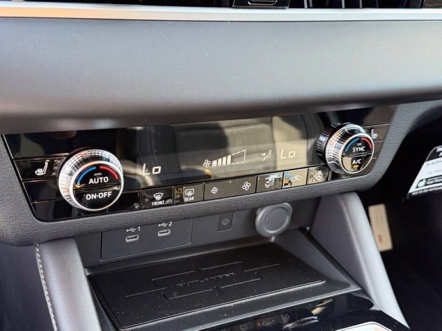 New 2026 Mitsubishi Outlander SE FWD image 22