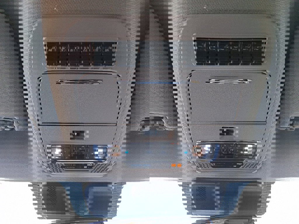 New 2026 Ford F250 Lariat w/ Tremor Off-Road Package image 17