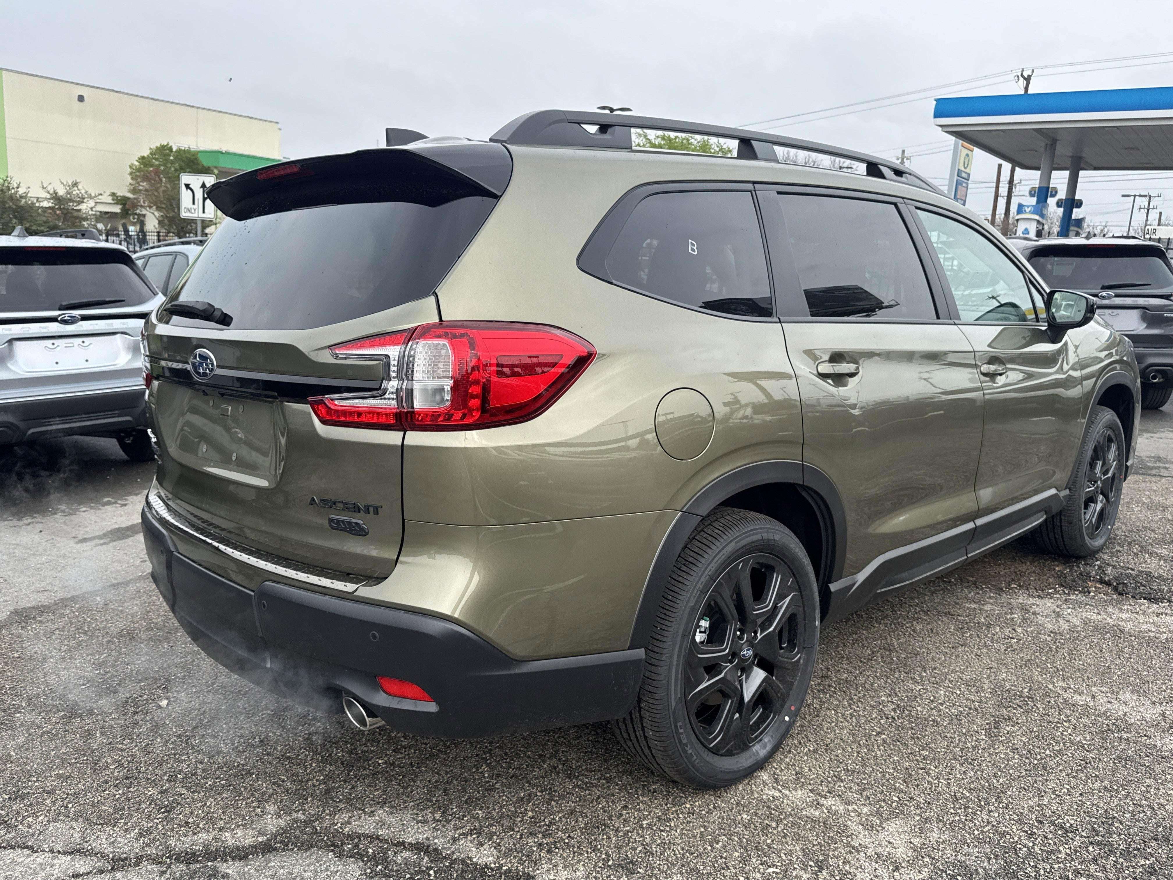 New 2026 Subaru Ascent Bronze Edition image 3