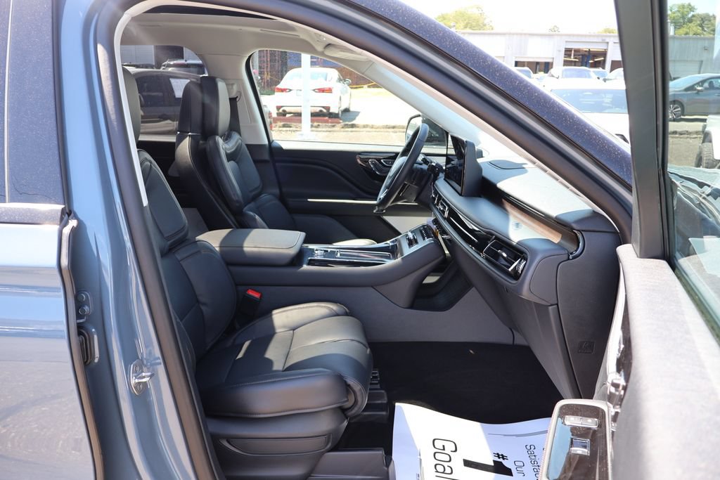 New 2026 Lincoln Aviator Reserve AWD/4WD image 27