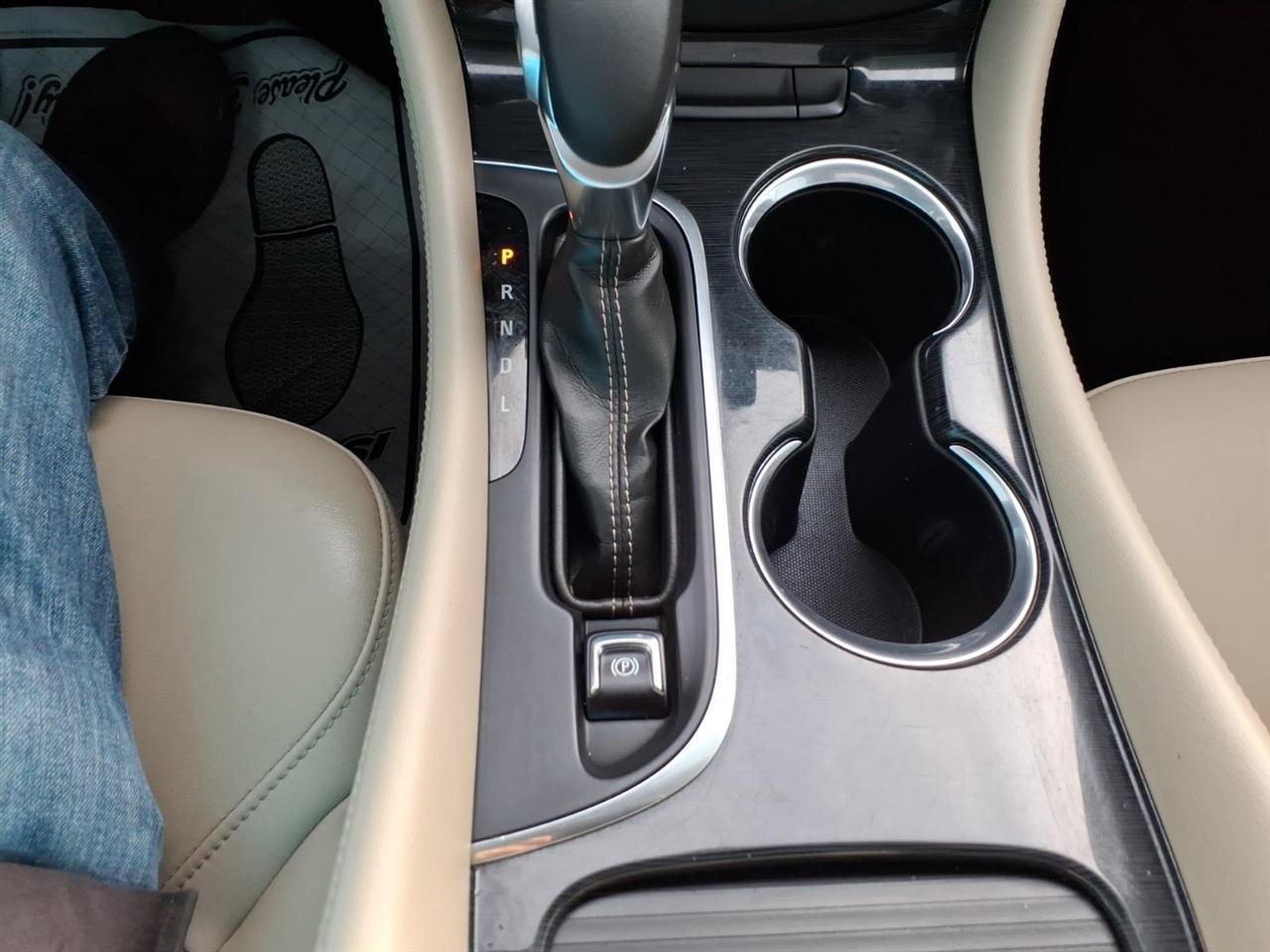 Used 2017 Buick Envision Premium AWD/4WD image 14