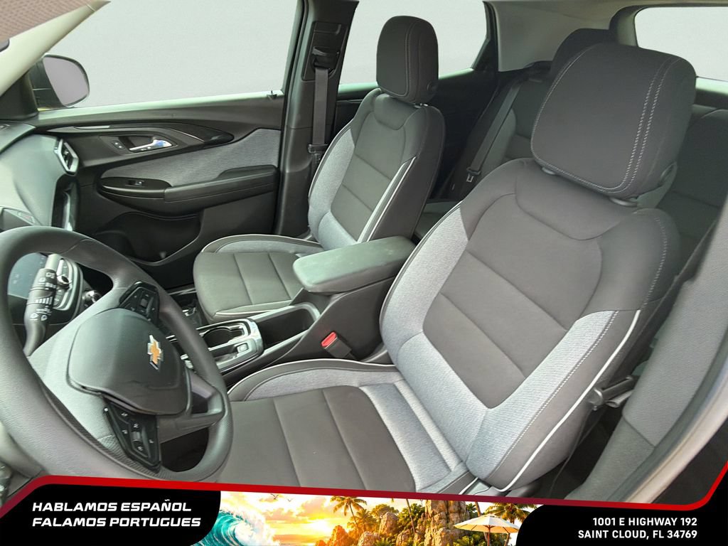 Used 2023 Chevrolet TrailBlazer LS FWD image 23