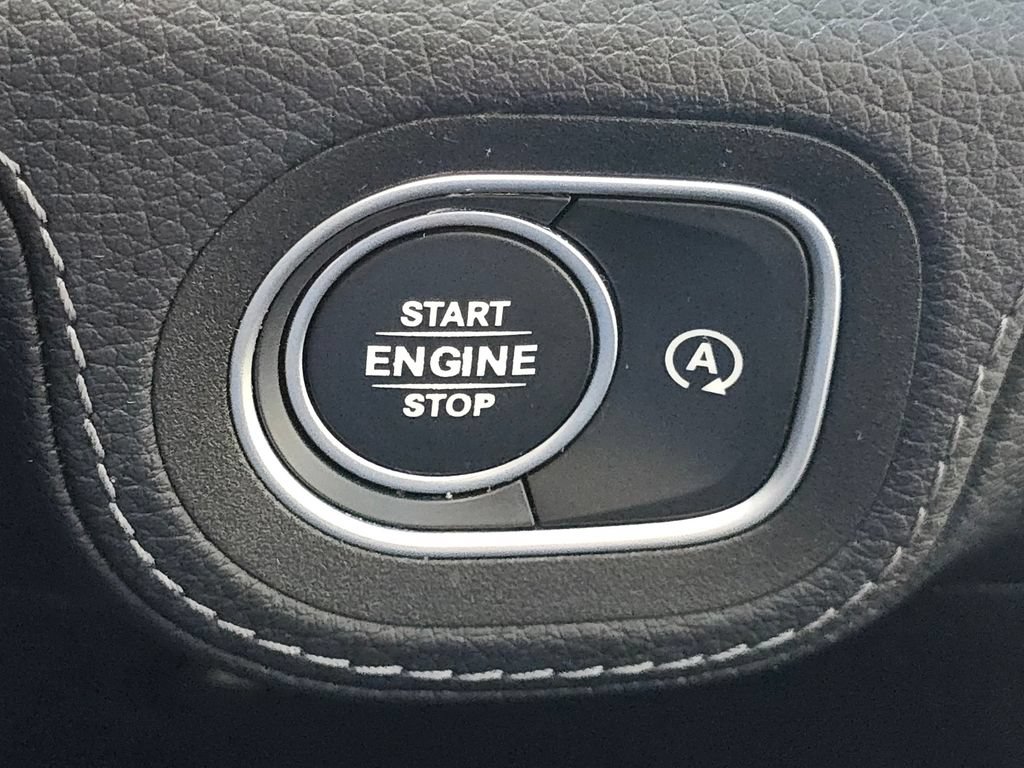 Used 2024 Mercedes-Benz GLS 580 4MATIC image 37