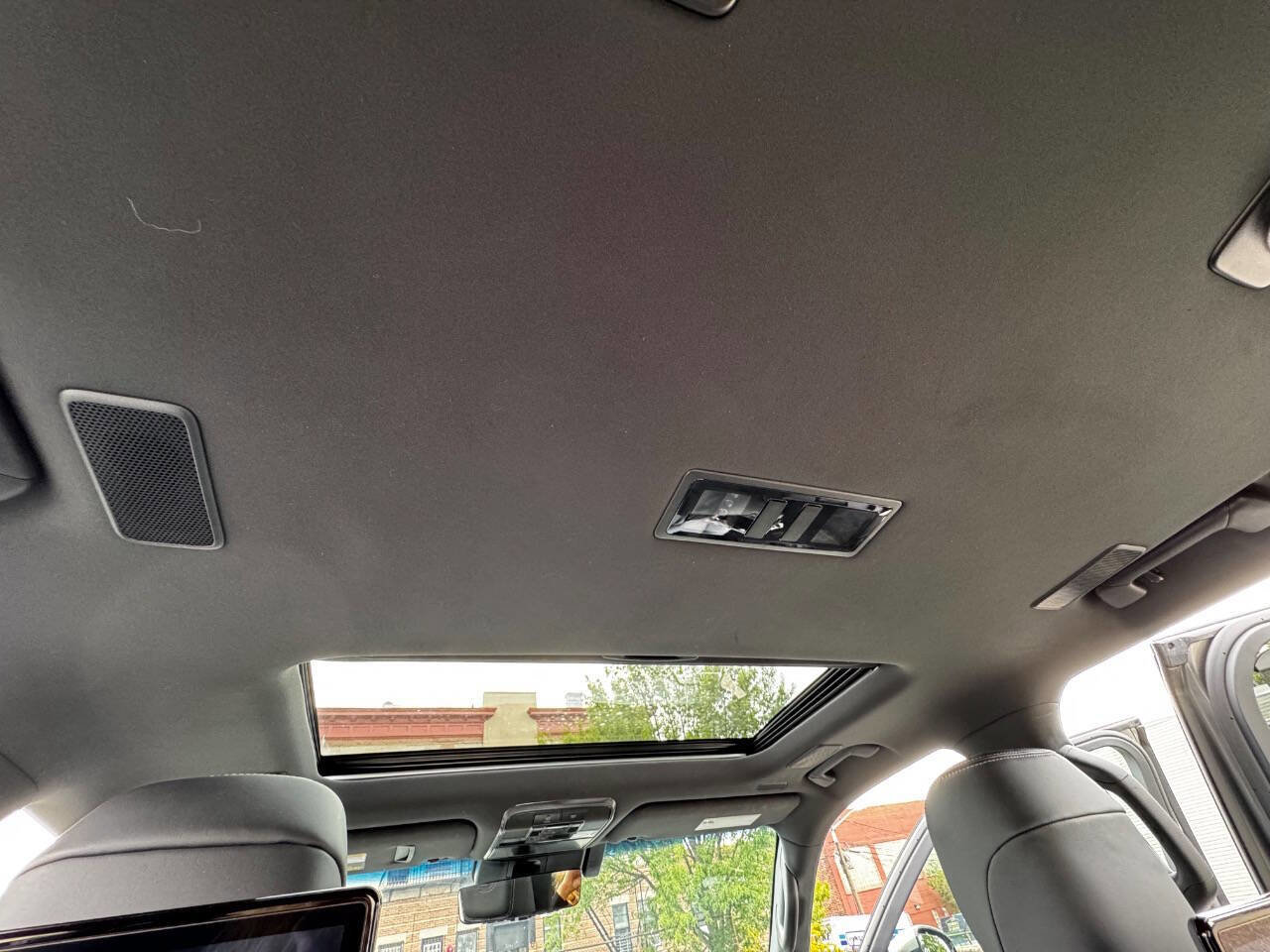 Used 2024 Lexus LX 600 4WD w/ Ultra Luxury Package image 13