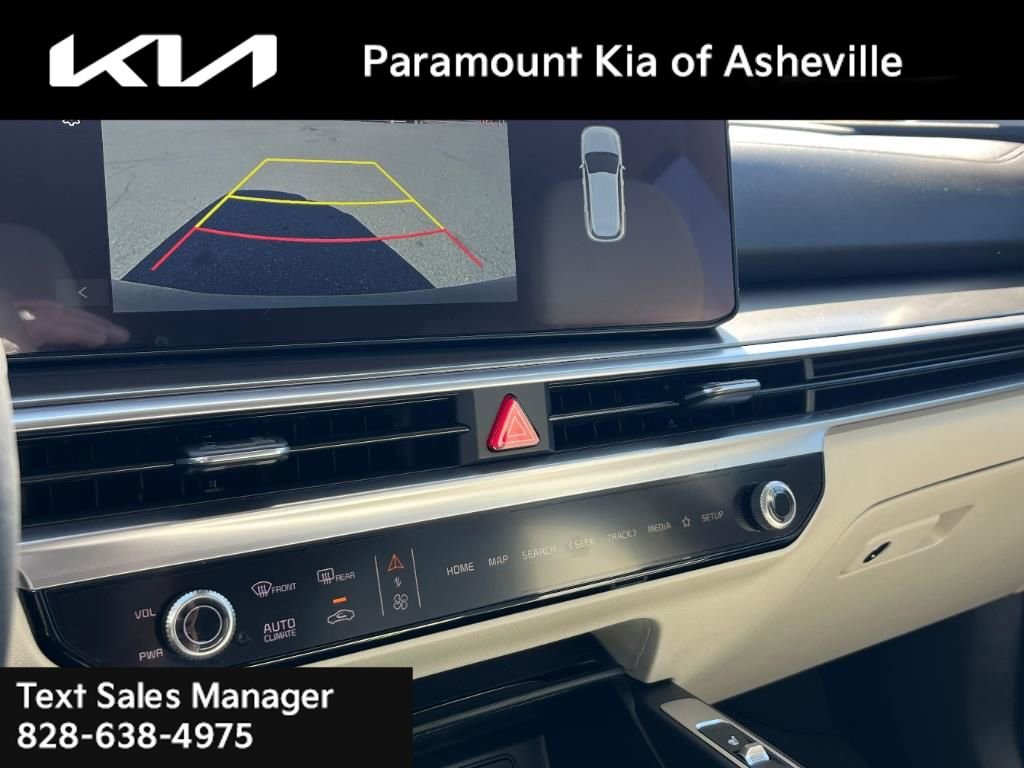 Certified 2025 Kia Sorento EX image 6