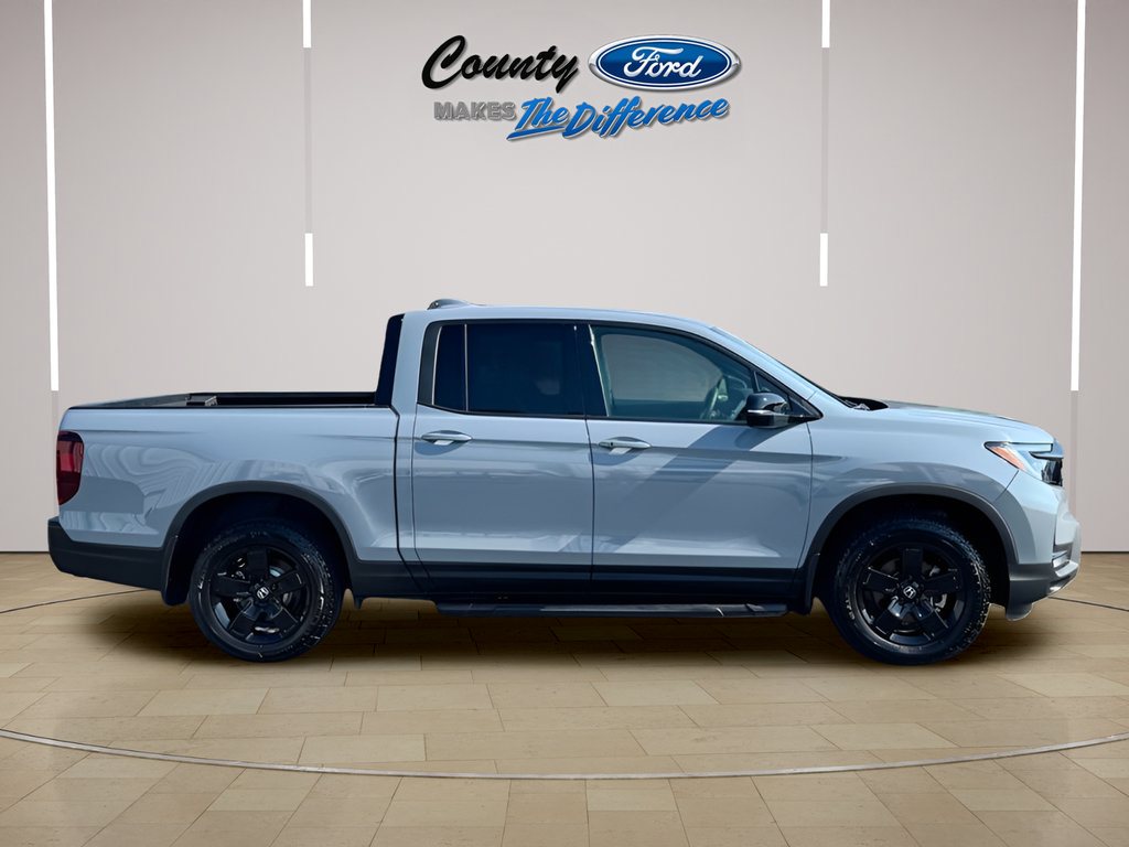 Used 2024 Honda Ridgeline Black Edition image 13