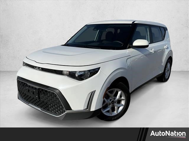 Used 2023 Kia Soul LX w/ LX Technology Package image 1