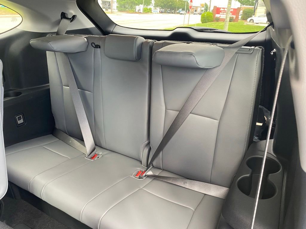 New 2026 Toyota Highlander Limited AWD/4WD image 5