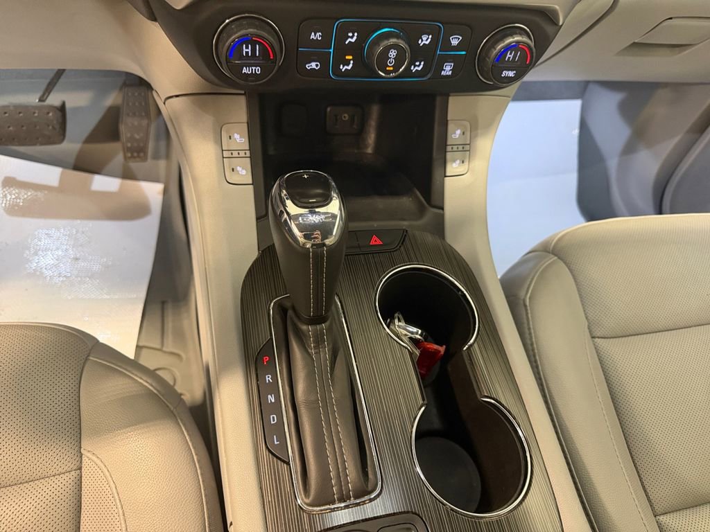 Used 2018 GMC Acadia SLT image 22