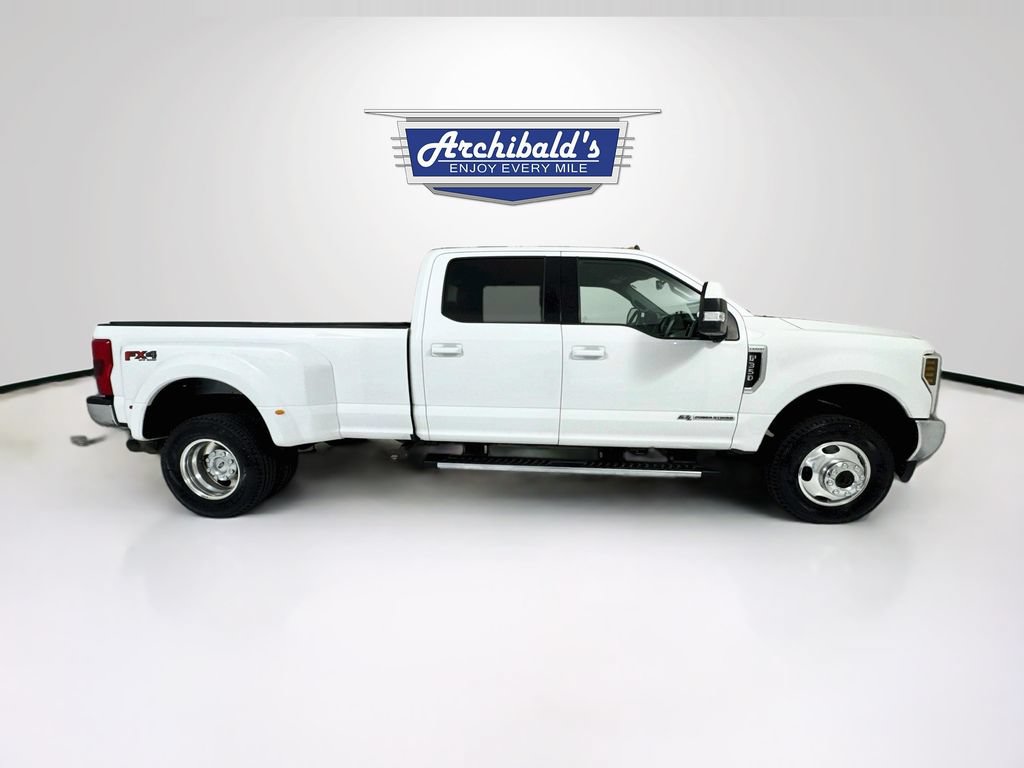 Used 2019 Ford F350 Lariat w/ Lariat Value Package AWD/4WD image 9