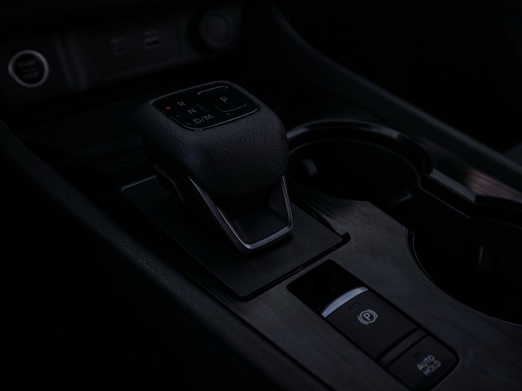 Used 2023 Nissan Rogue SV image 31