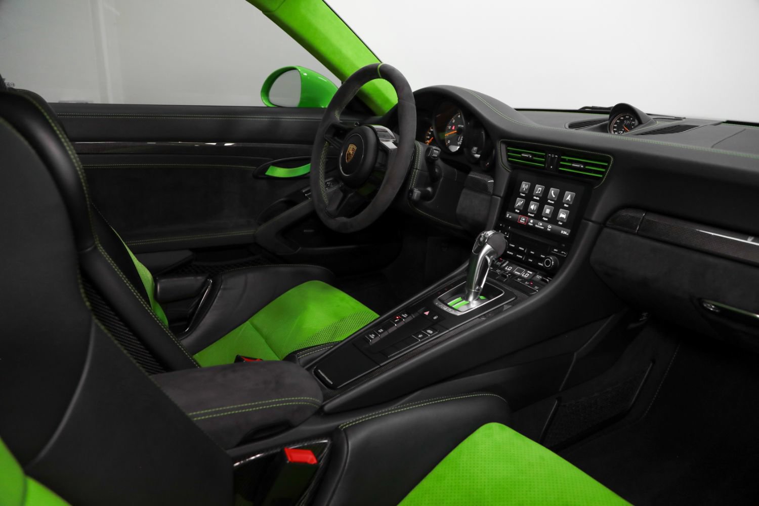 Used 2019 Porsche 911 GT3 RS RWD image 36
