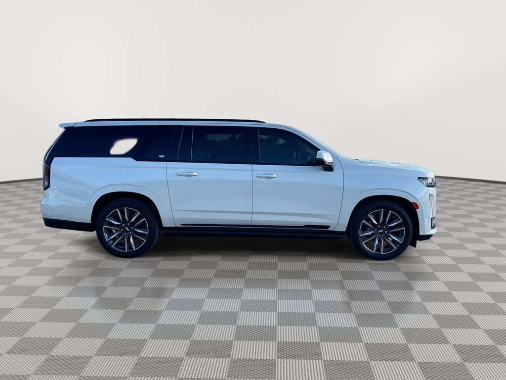 Used 2023 Cadillac Escalade ESV Sport Platinum AWD/4WD image 12