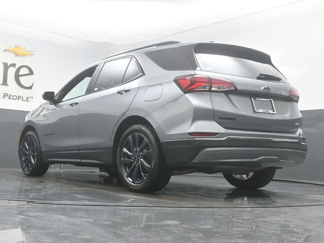 Used 2023 Chevrolet Equinox RS w/ RS Leather Package image 5
