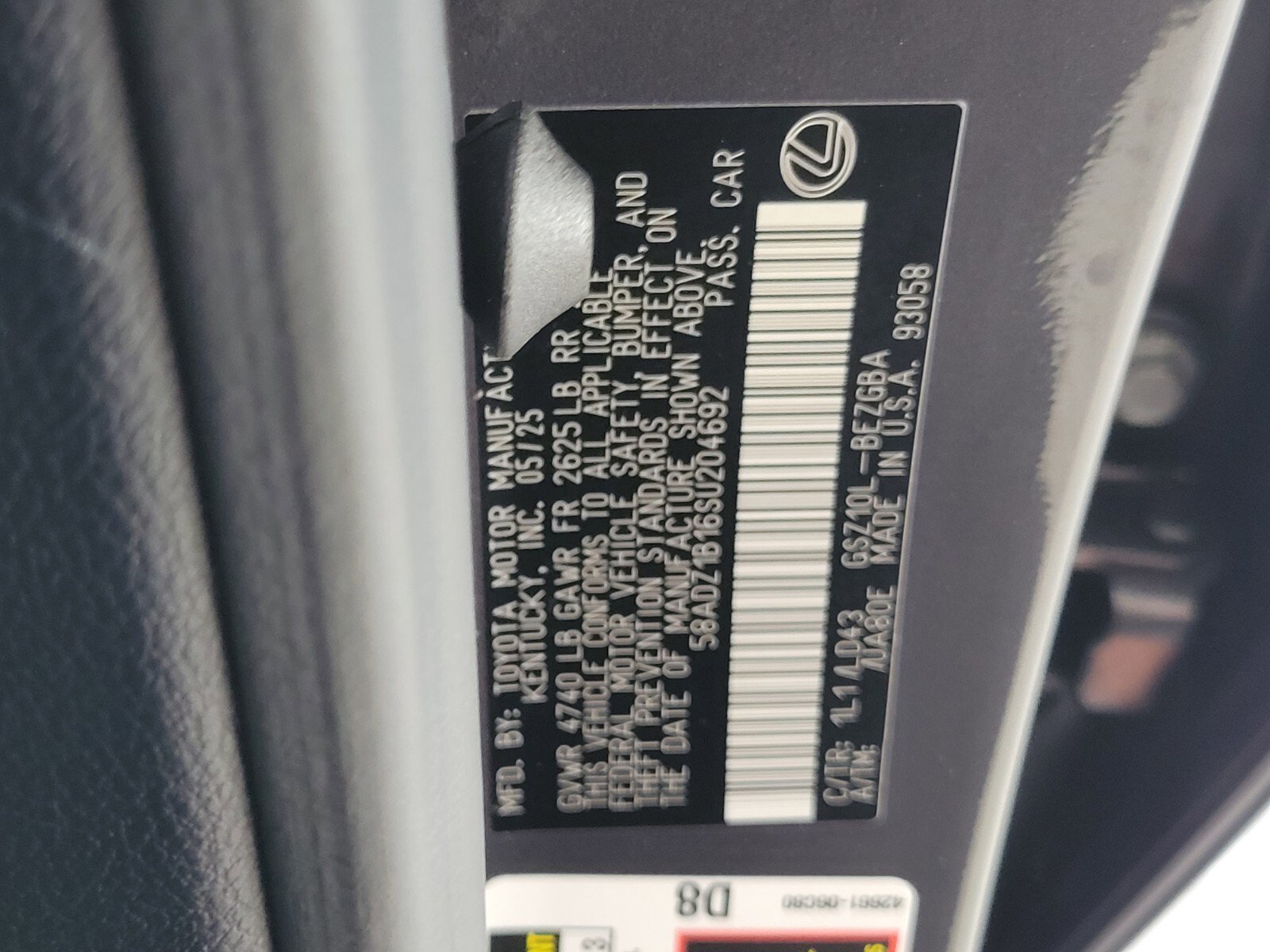 Used 2025 Lexus ES 350 w/ Premium Package image 19