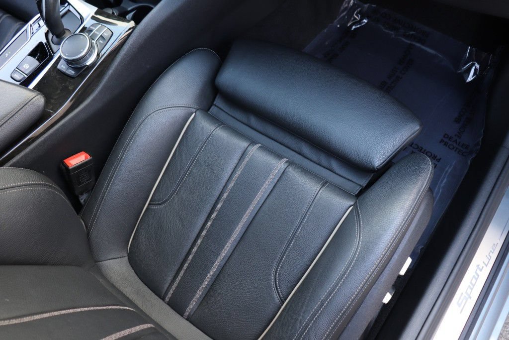 Used 2017 BMW 540i w/ Premium Package RWD image 70