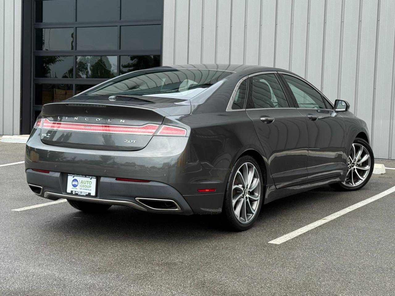Used 2018 Lincoln MKZ Premiere w/ Magnetic Appearance Package FWD image 5