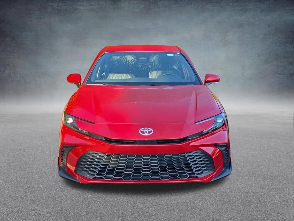 Used 2025 Toyota Camry SE FWD image 3