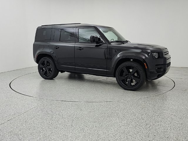 New 2026 Land Rover Defender 110 X-Dynamic SE AWD/4WD image 3