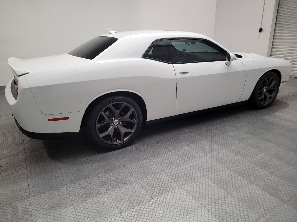 Used 2018 Dodge Challenger SXT Plus RWD image 10