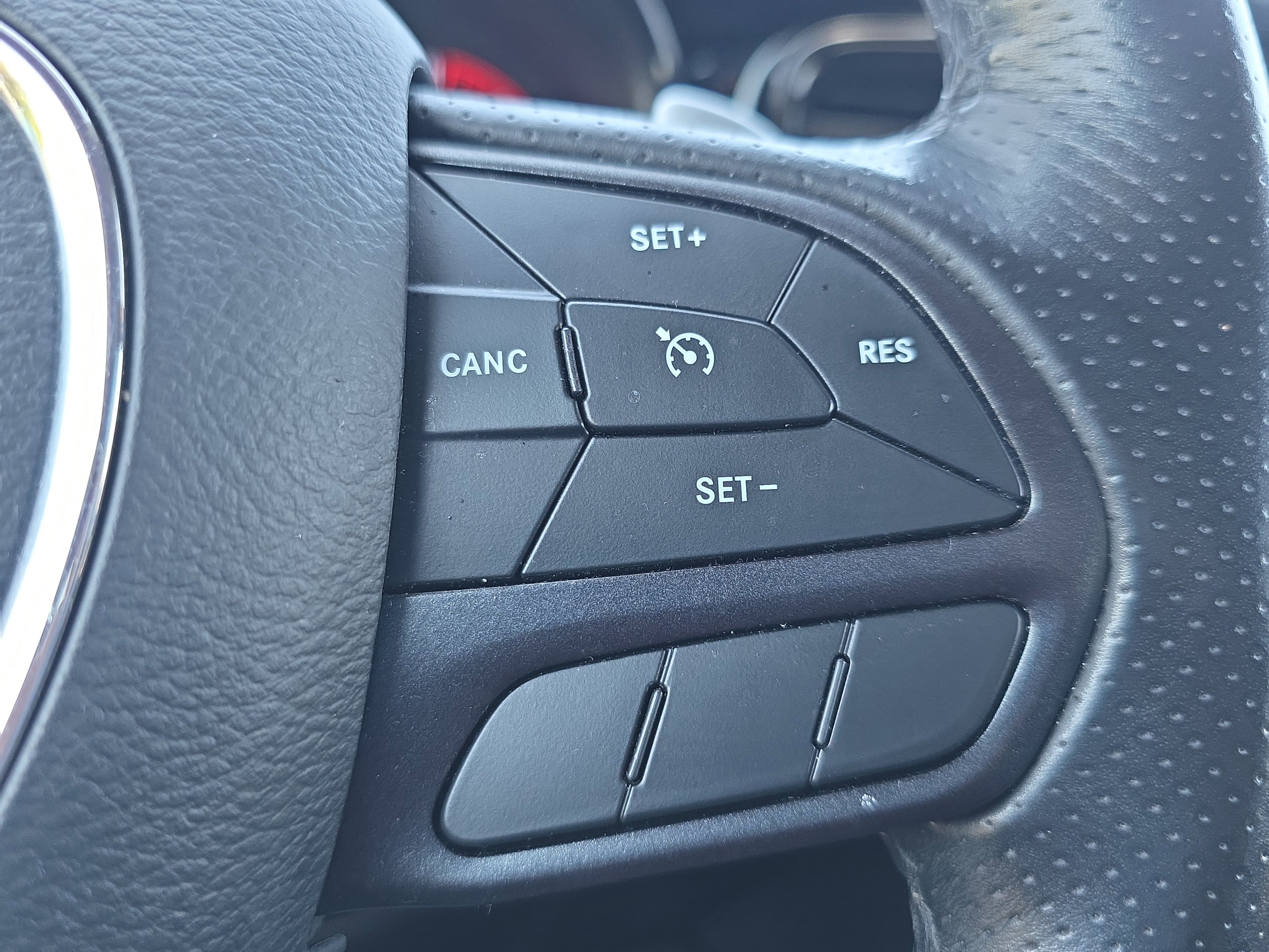 Used 2023 Dodge Durango GT image 34