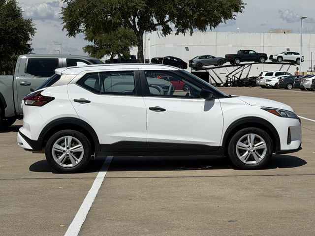 Used 2024 Nissan Kicks S FWD image 3