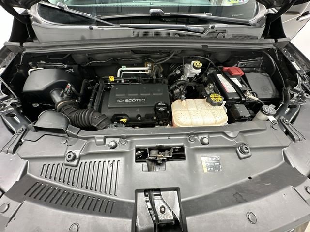 Used 2019 Chevrolet Trax LT w/ LT Convenience Package image 21