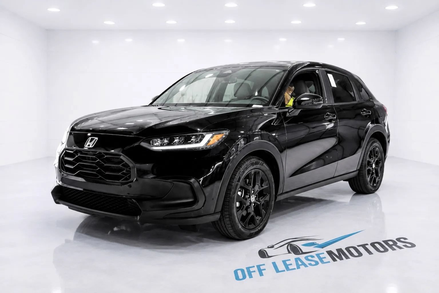 Used 2023 Honda HR-V Sport image 1