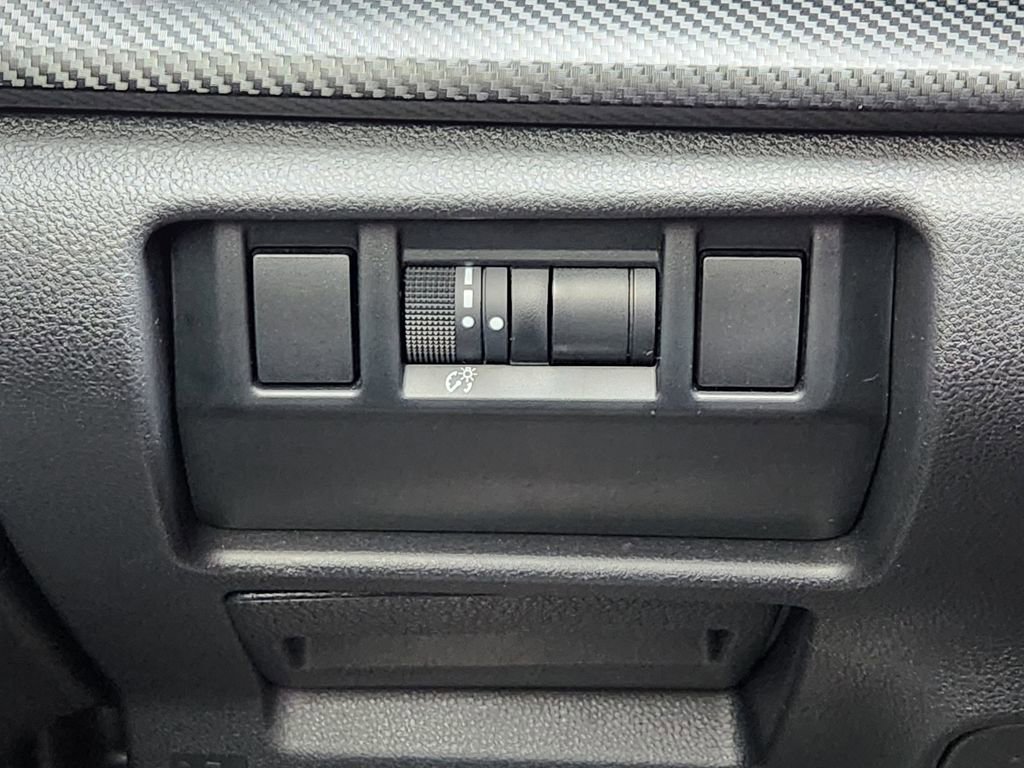 Used 2024 Subaru Crosstrek 2.0i w/ Popular Package #4 image 12