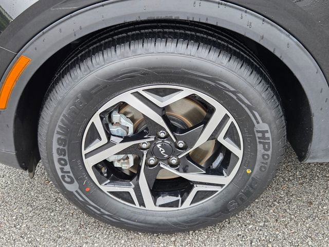 Used 2024 Kia Sportage LX FWD image 18