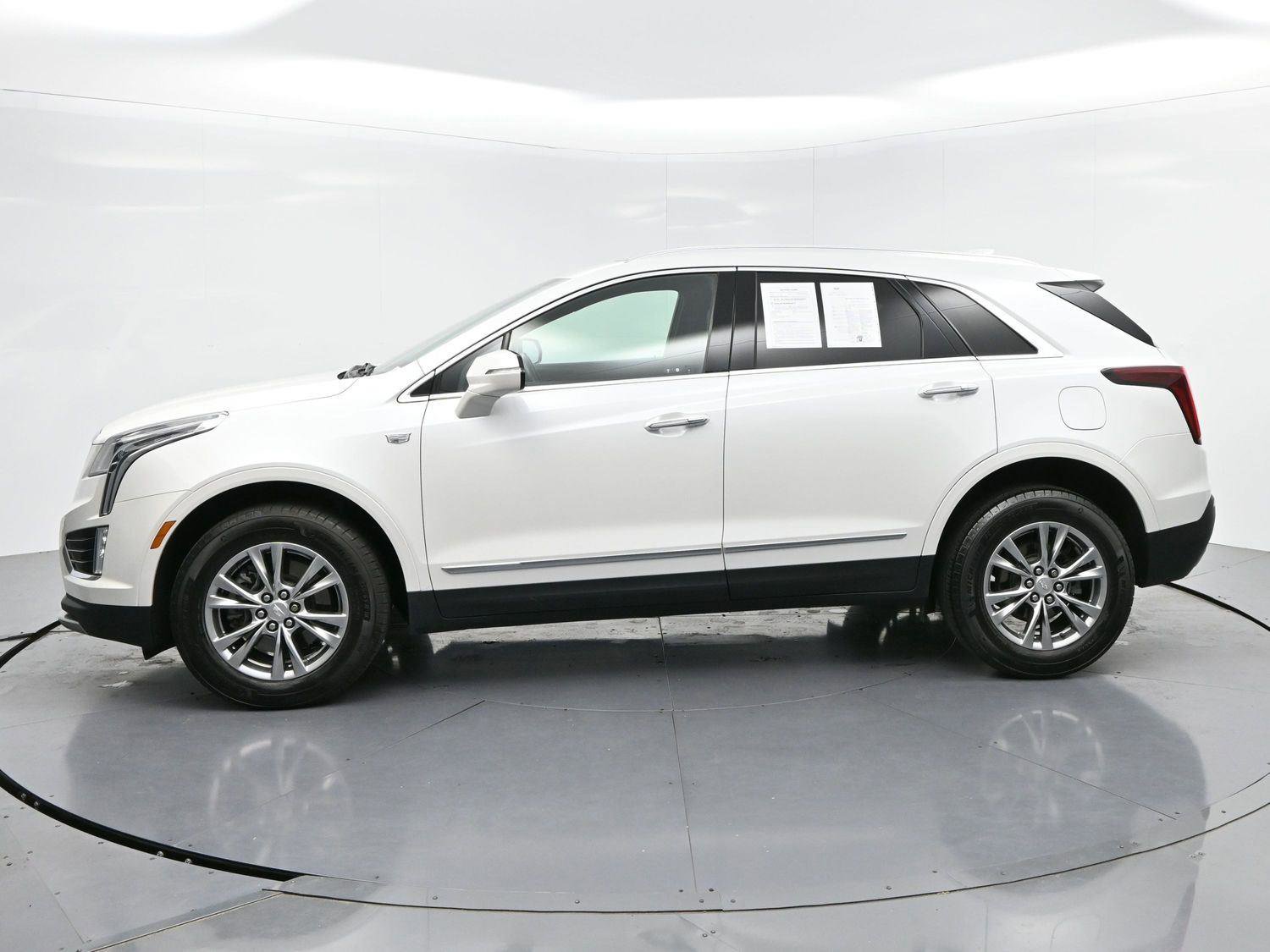 Certified 2023 Cadillac XT5 Premium Luxury image 3